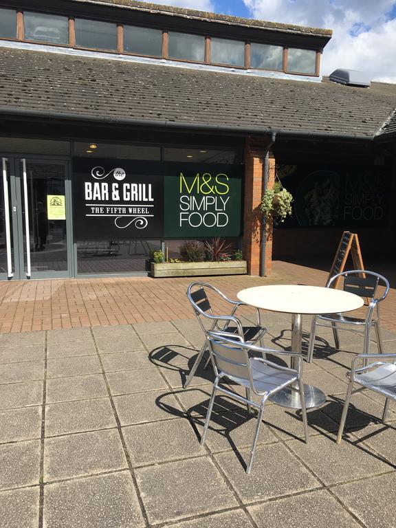 Warrington Motel, J20 M6 Lymm Services Luaran gambar